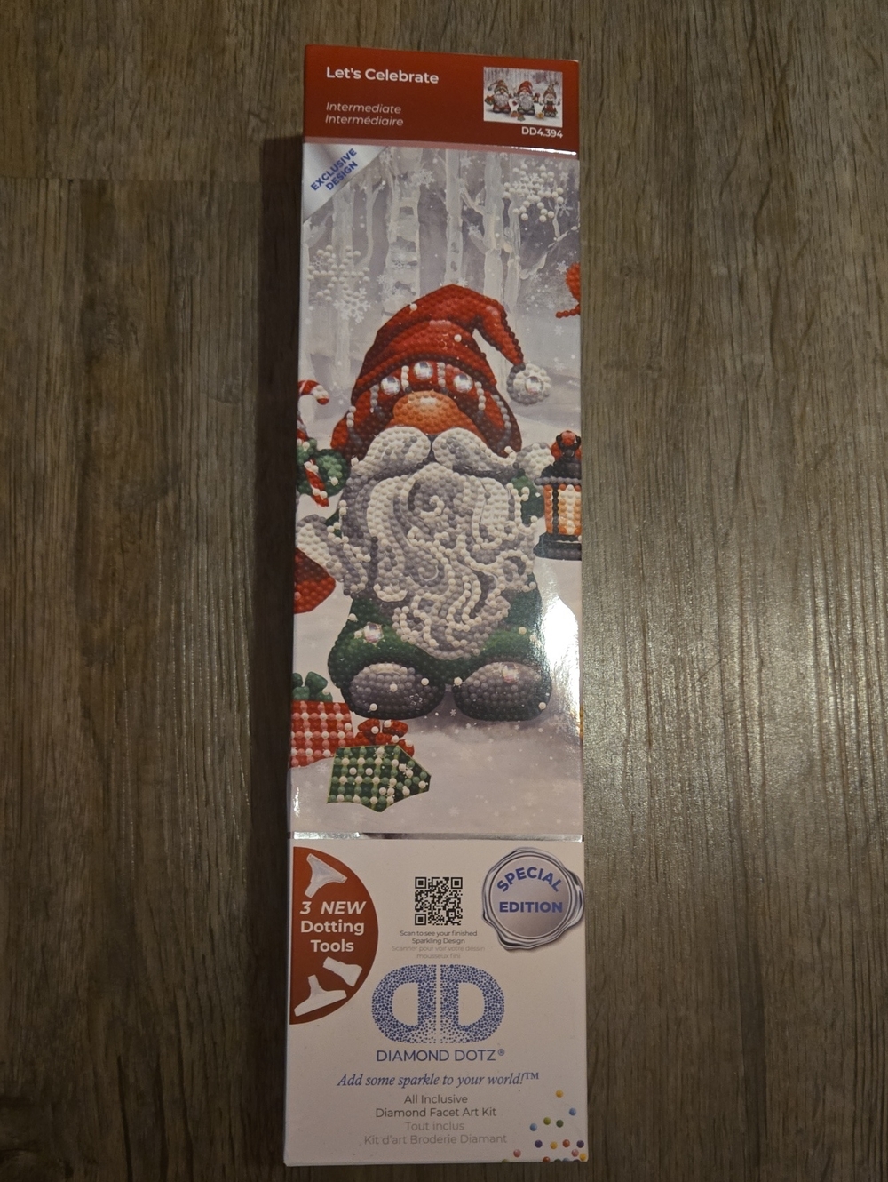 Diamond Supply Co. Gnome Holiday Diamond Art Kit - Red, Green, White
